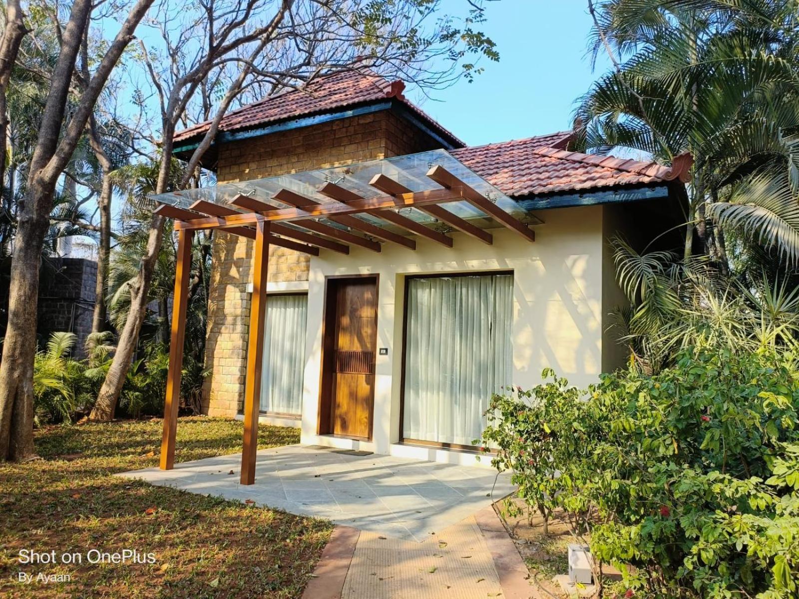 The Golkonda Resort And Spa ไฮเดอราบัด ภายนอก รูปภาพ