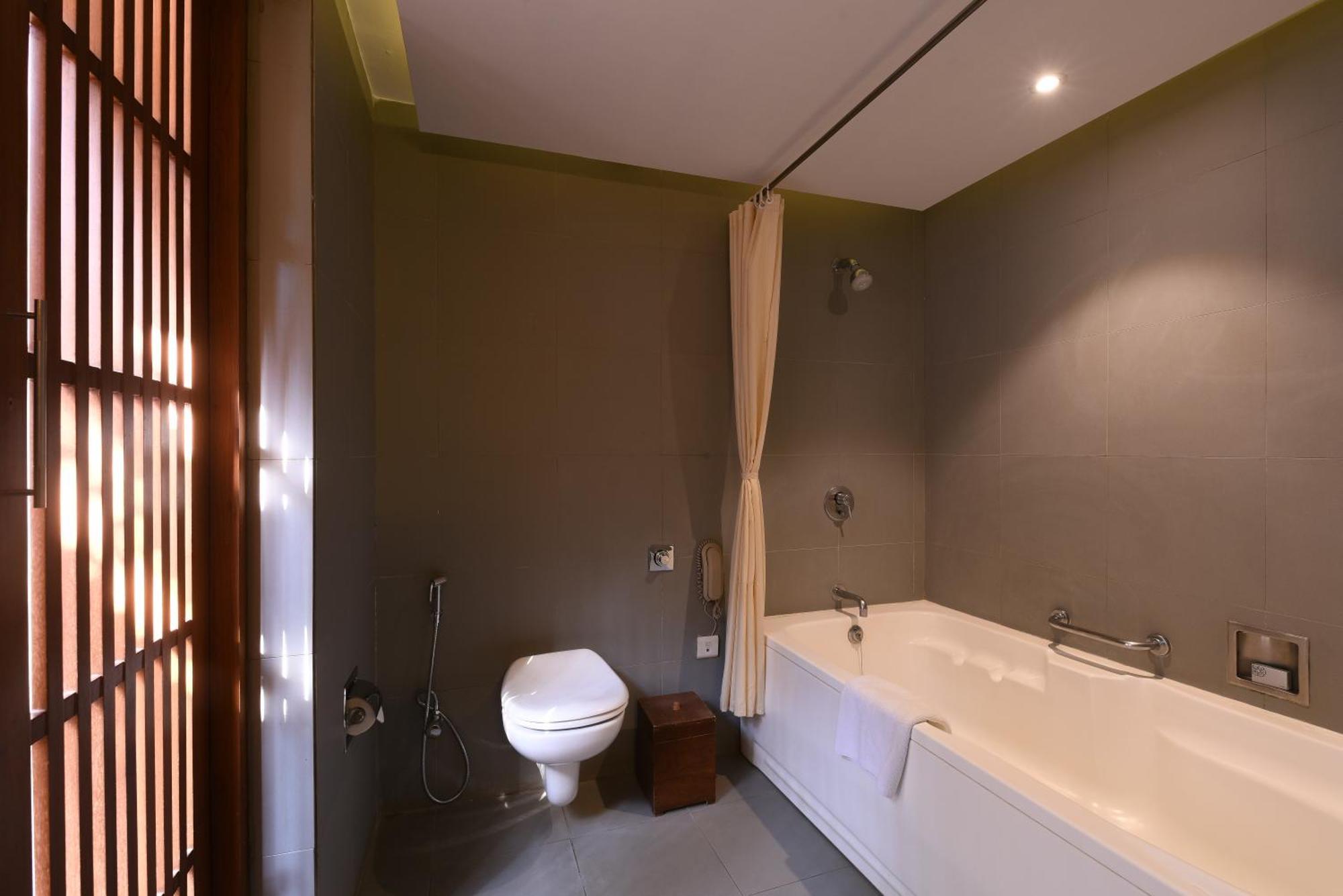 The Golkonda Resort And Spa ไฮเดอราบัด ภายนอก รูปภาพ